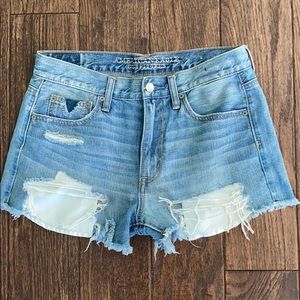 Vintage hi-rise festival shorts